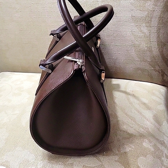 BURBERRY VINTAGE BARREL BAG - Picture 4 of 12